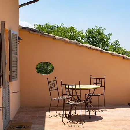 Le Cerque Κατάλυμα σε φάρμα